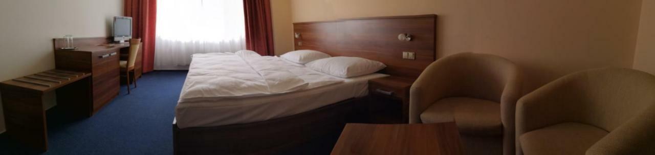 Exclusive Hotel Lipno Wellness & Spa Frymburk Exterior foto